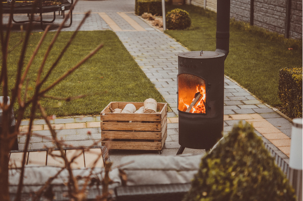 <h2>Garden fireplaces</h2>