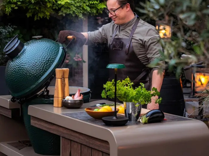 Big Green Egg kamado barbecue large