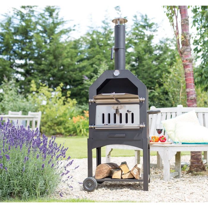 La Hacienda outdoor pizza oven Lorenzo 