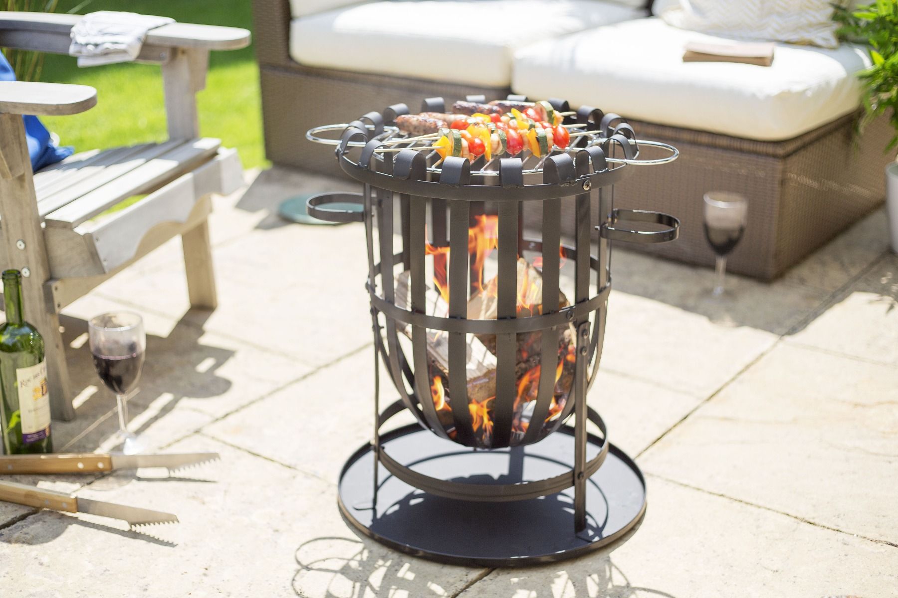 La Hacienda Vancouver Firepit