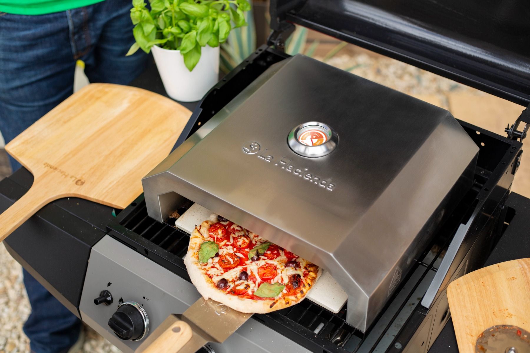 La Hacienda Firebox BBQ  Pizza Oven (stainless steel)