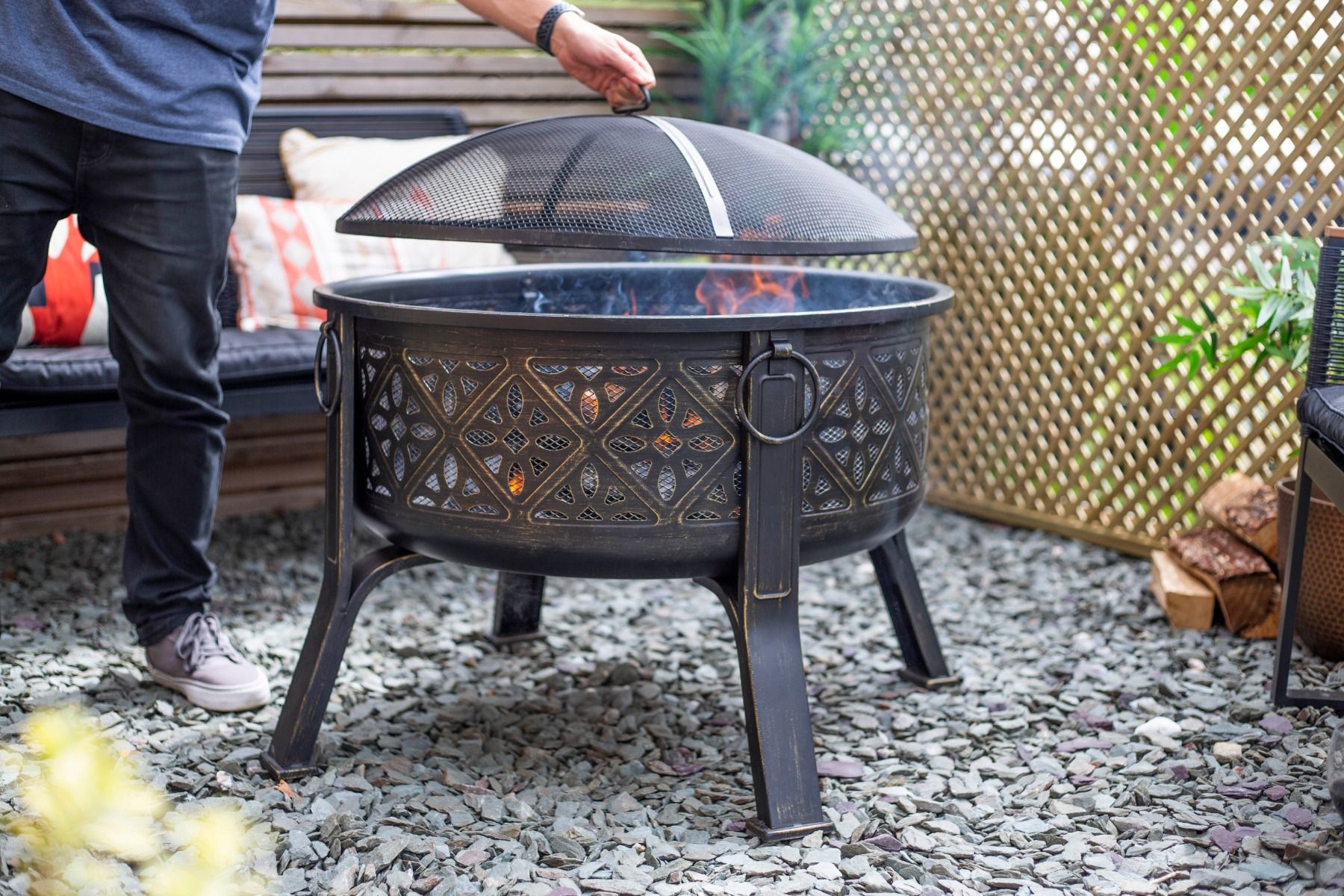 La Hacienda Moresque Firepit