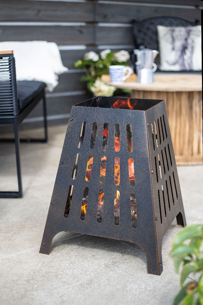 La Hacienda Anubis Firepit
