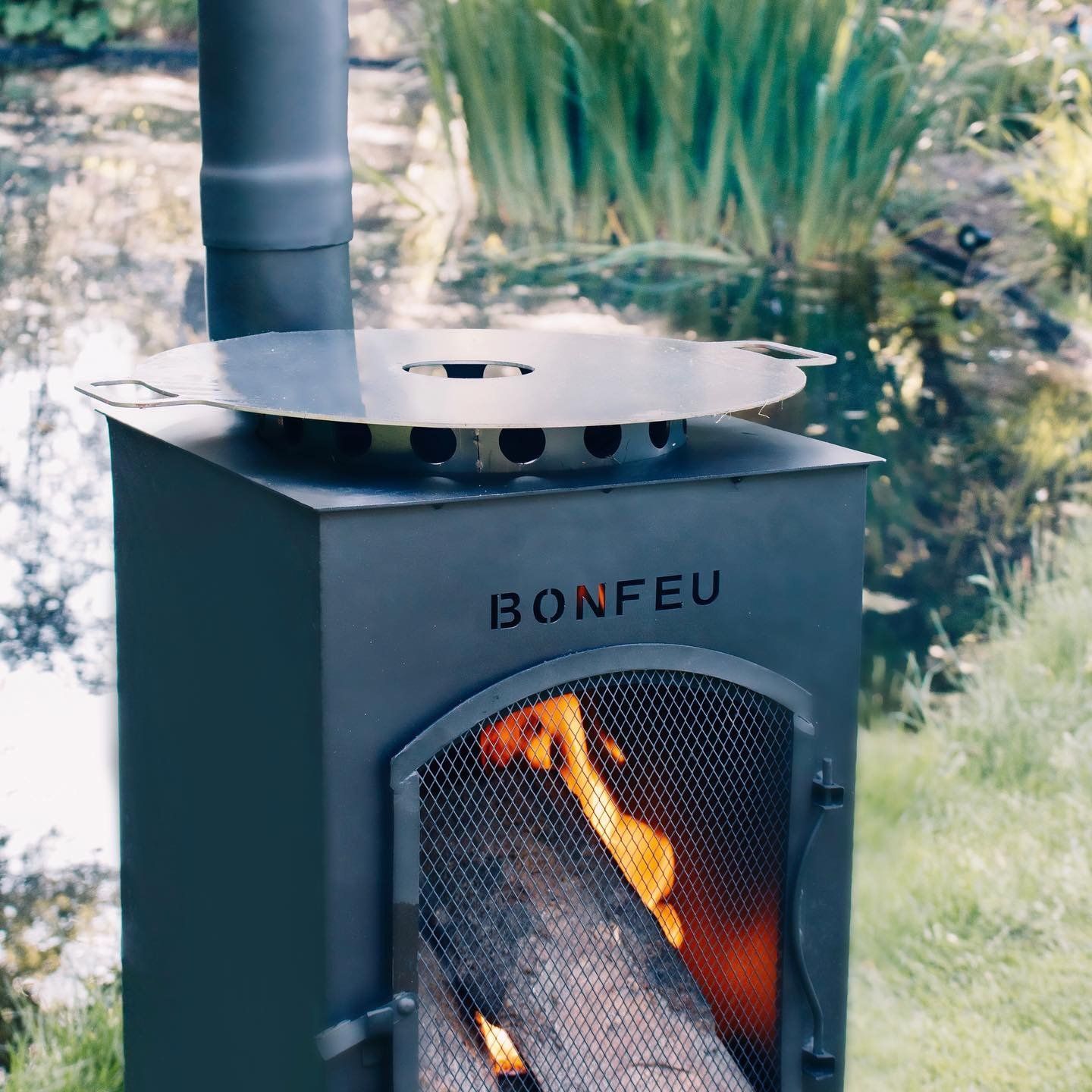 BonFeu BonCarré QLP Black Fireplace