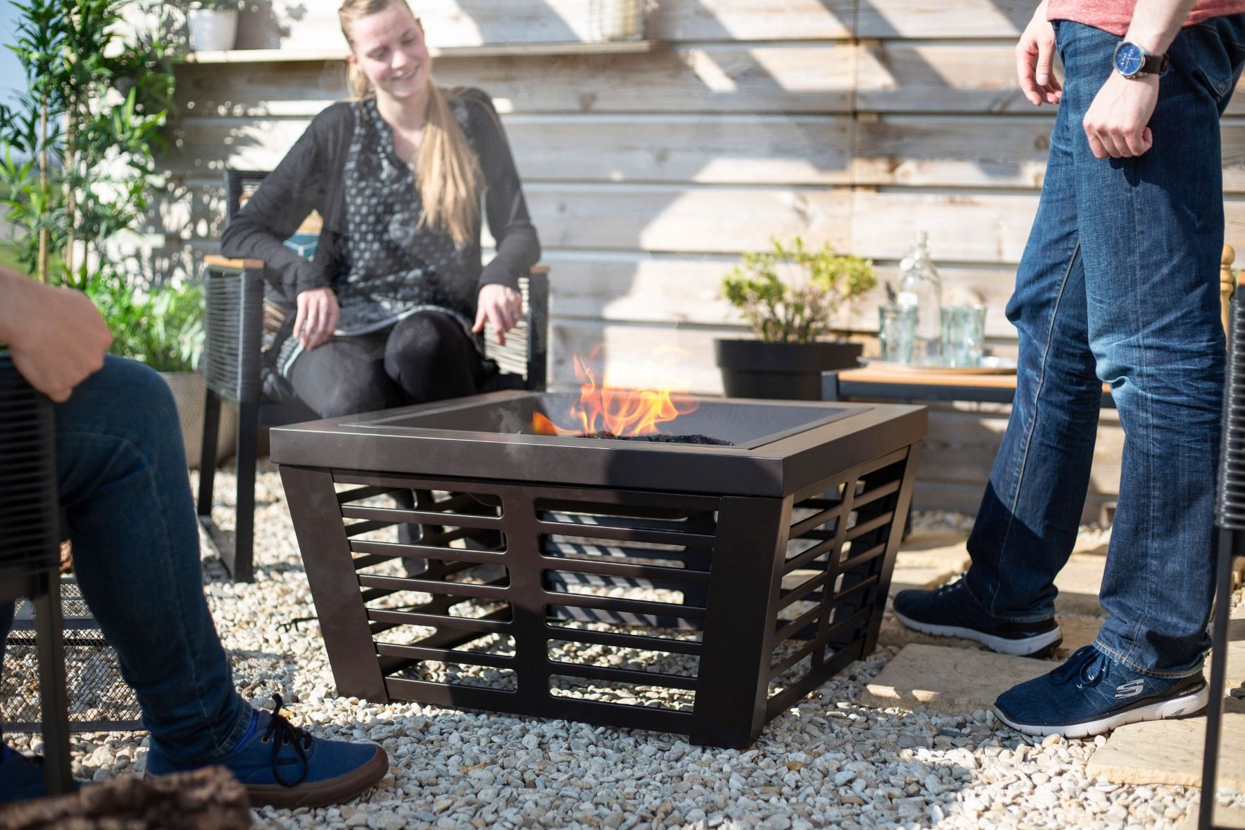 La Hacienda Elda Firepit