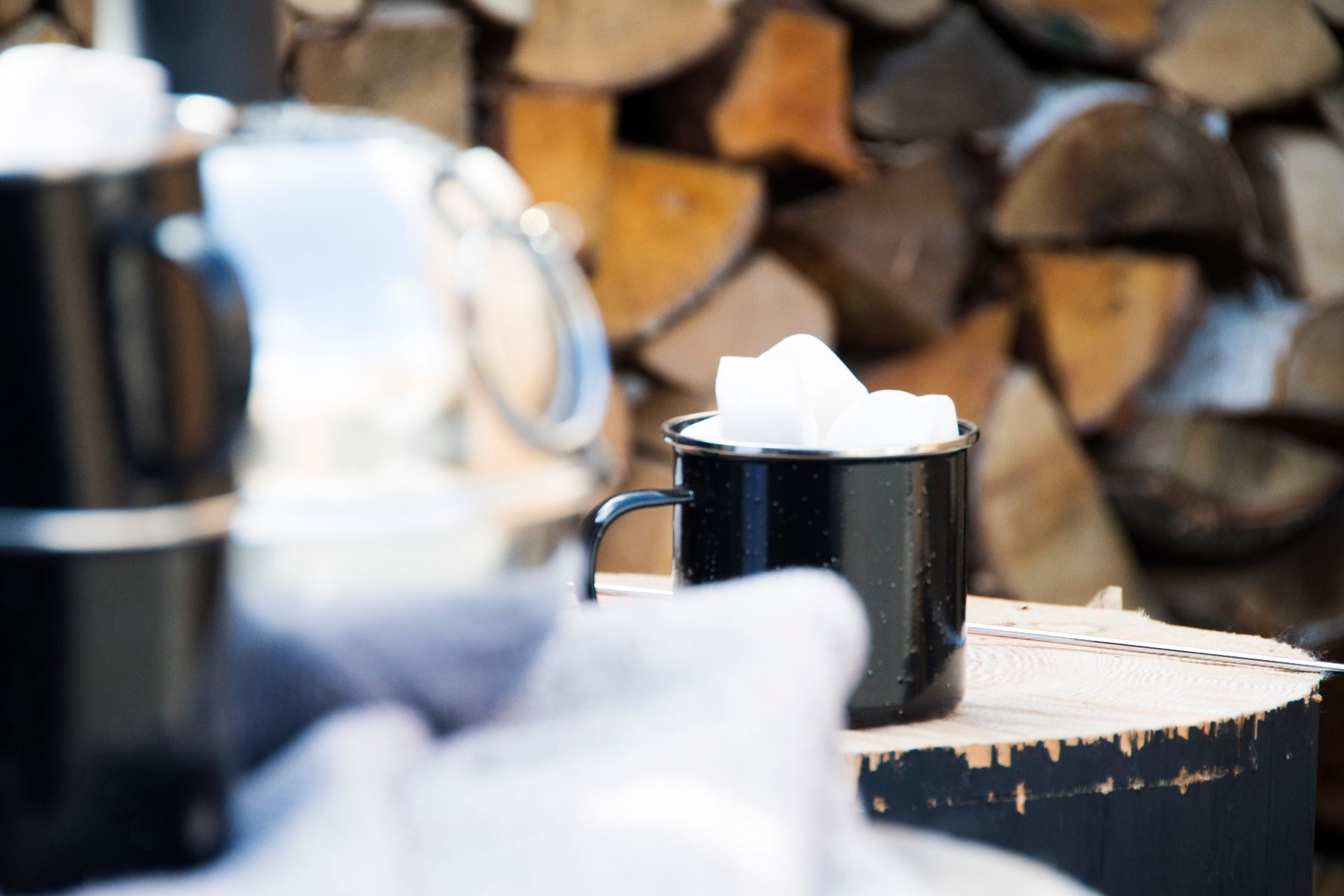 Esschert Enamel Mug