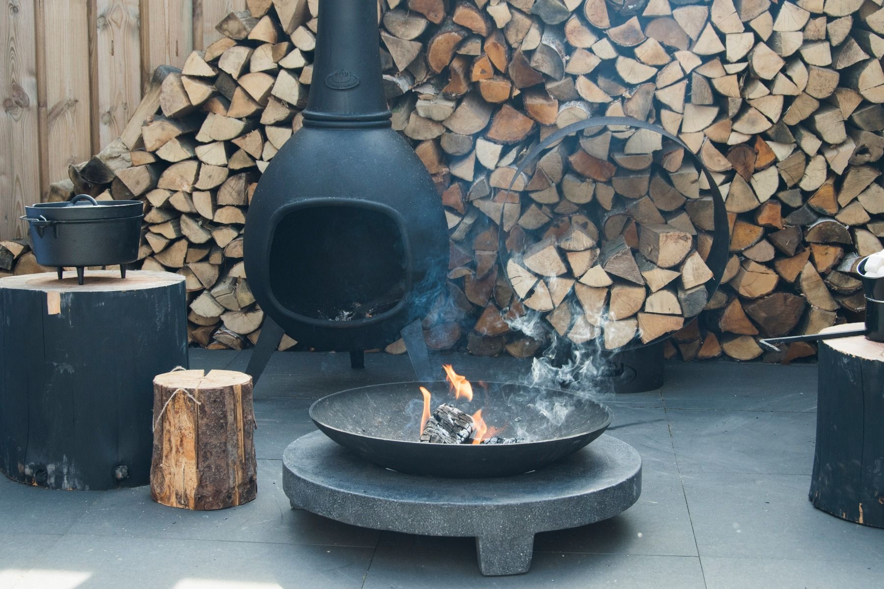 Esschert Fireplace Cast Iron Large