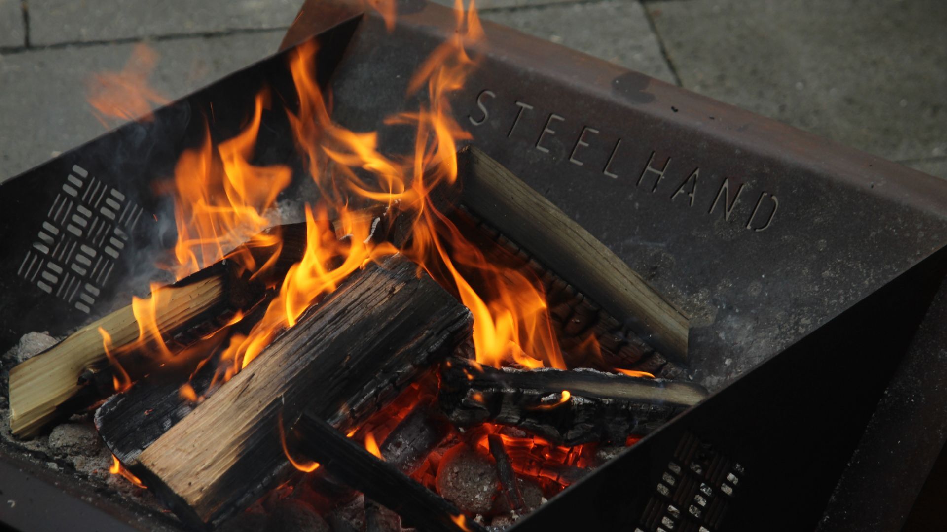 Steelhand V-Pit Firepit
