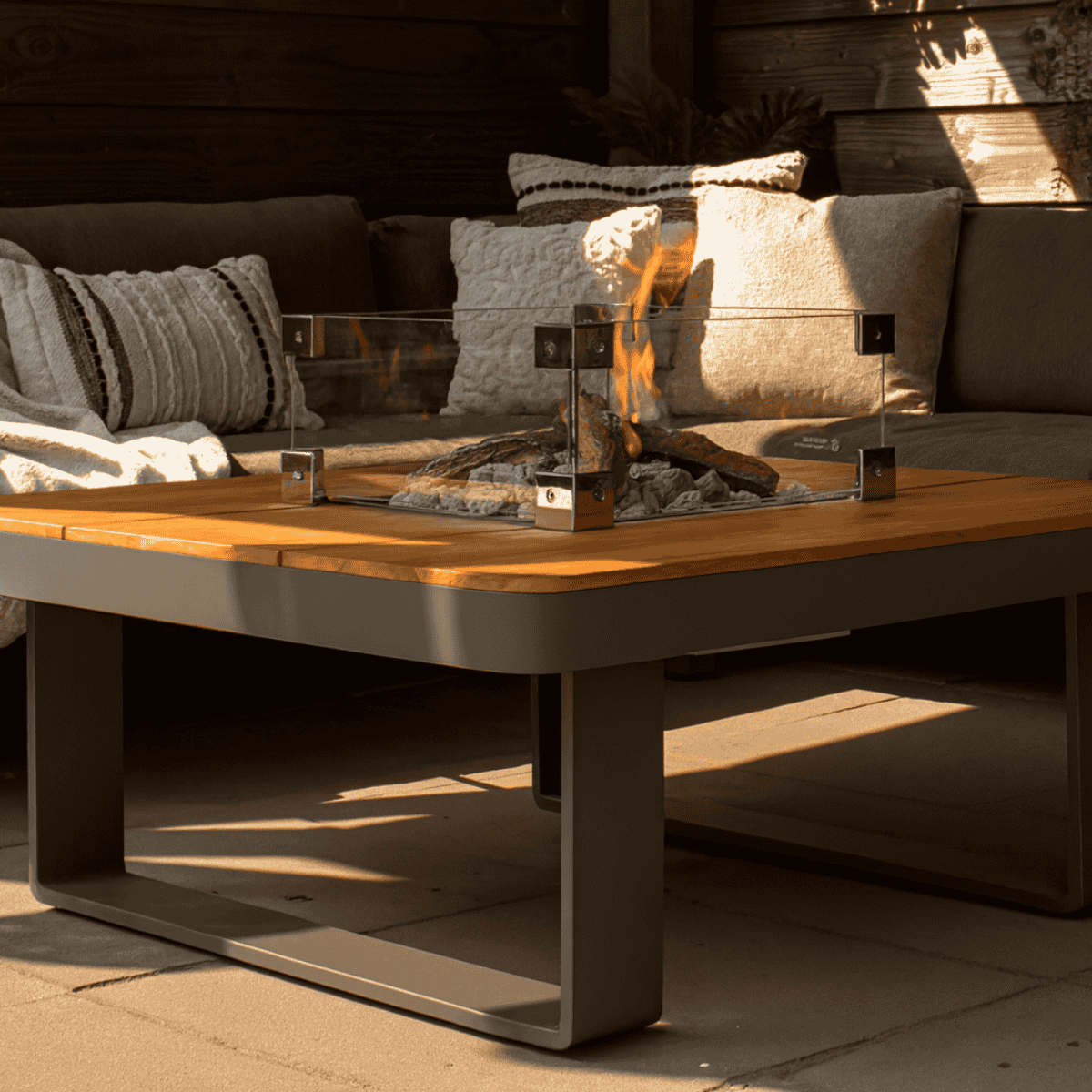 Happy Cocooning fire pit table Horizon 95 smokey anthracite