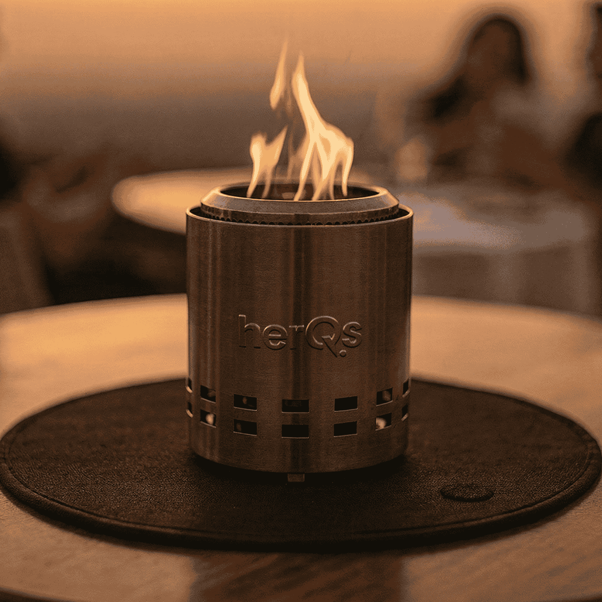 HerQs protective mat for fire pit Mighty