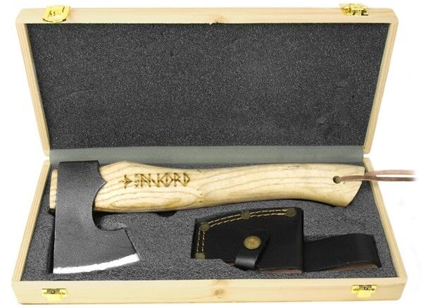 Njord Malin Small | Trekking or Camping Axe
