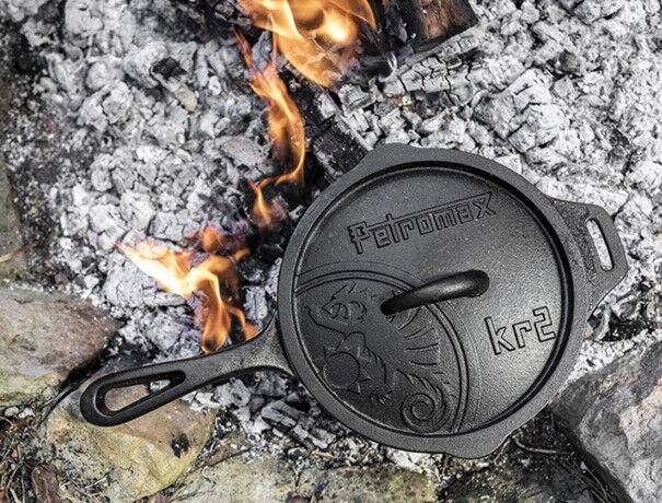 Petromax Cast iron saucepan with lid