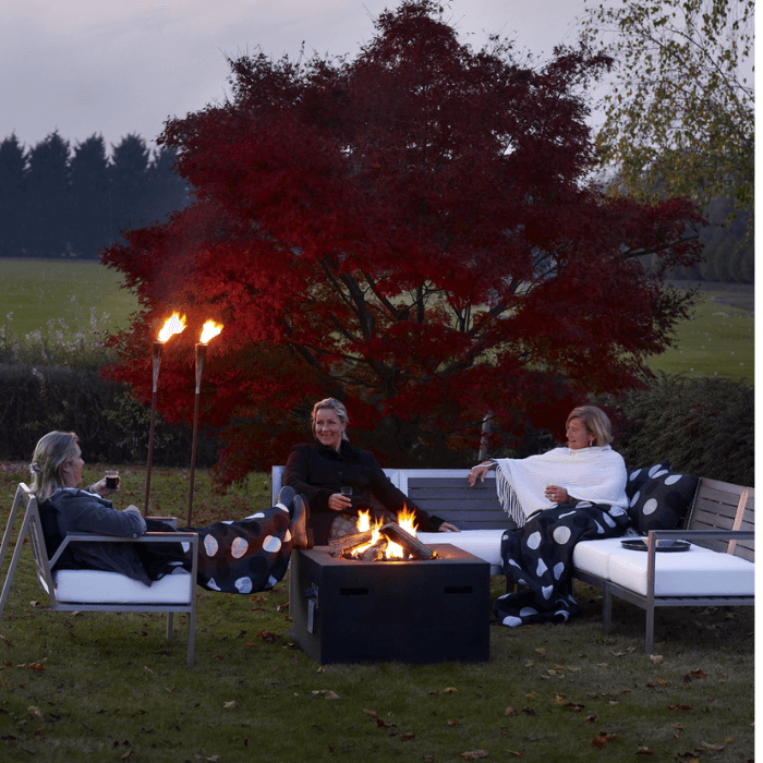Happy C. Firetable Square Small Black