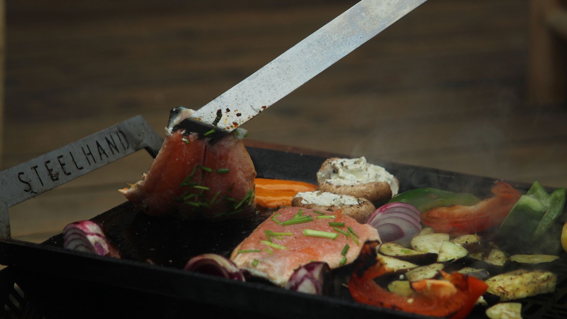 Steelhand Grill/Plancha V-Pit