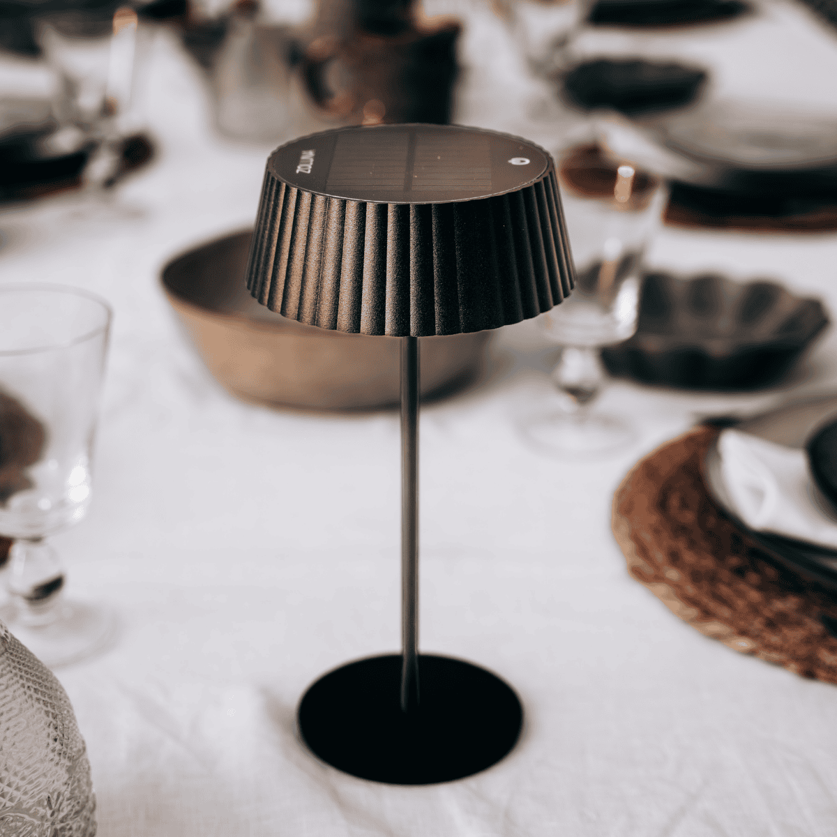 ZOLUNA solar table lamp Jyp black