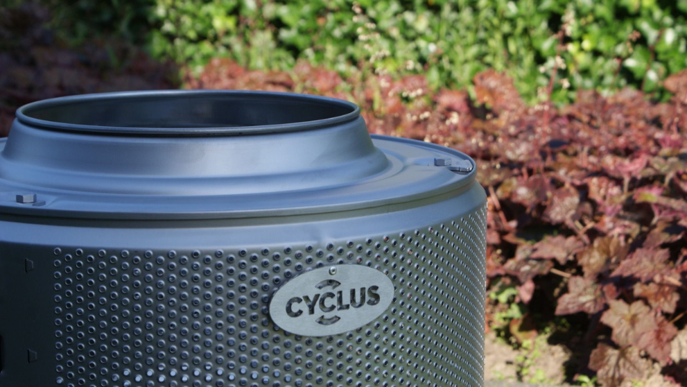 Cyclus sustainable fire pit