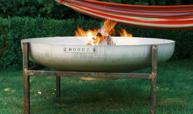 Make your garden cosy with a MOODZ fire bowl