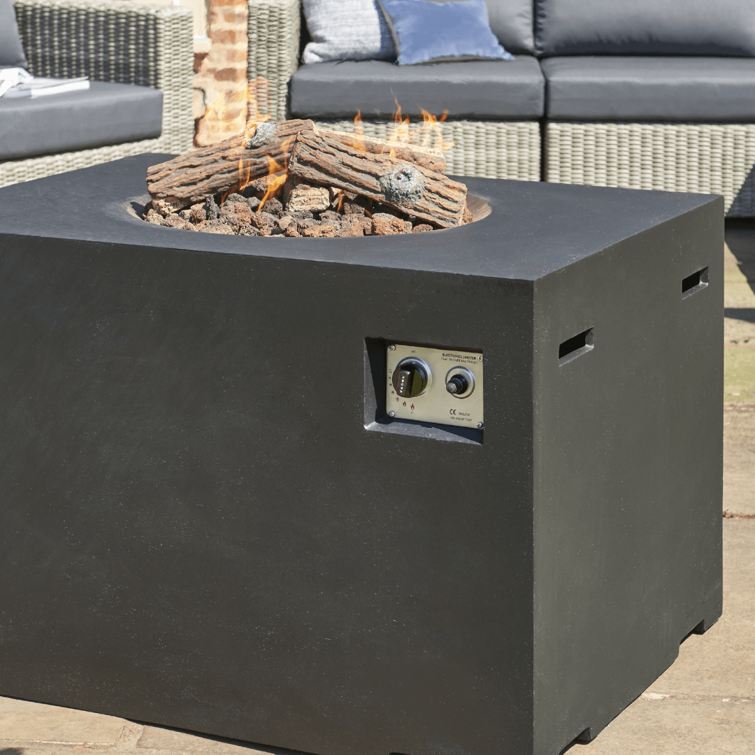 Happy Cocooning composite fire pit table